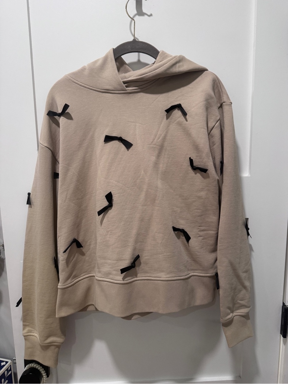 SEA bow detail hoody